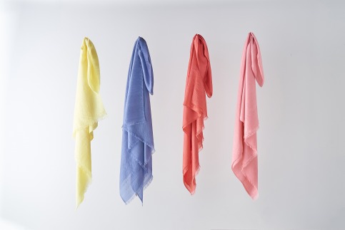 【受付終了】柚子「しけ絹」を、富山の植物を使って染めあげたストール&nbsp;（黄色）