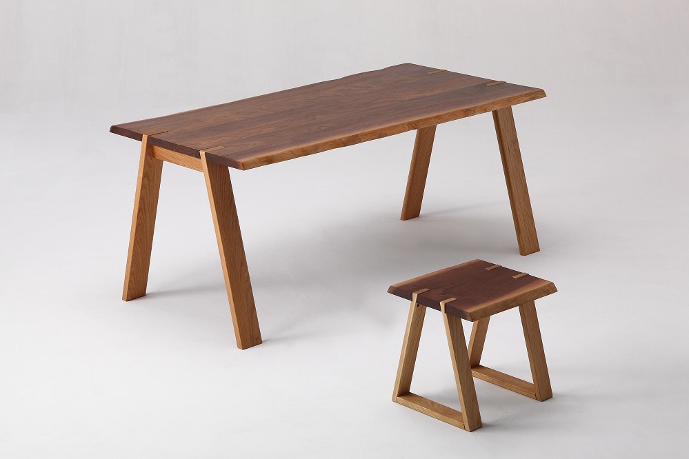 kitoki IK48 mimi table160×80×70／ミミテーブル(WN)
