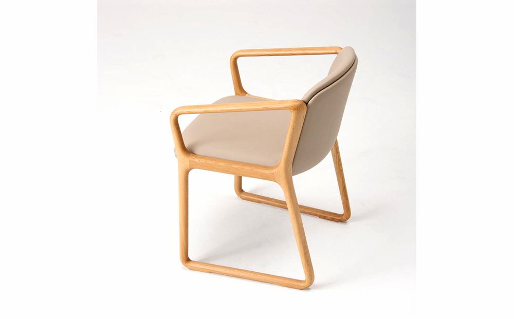 旭川家具 カンディハウス EIGHT LUX アームチェアー 北海道ナラNF／KP