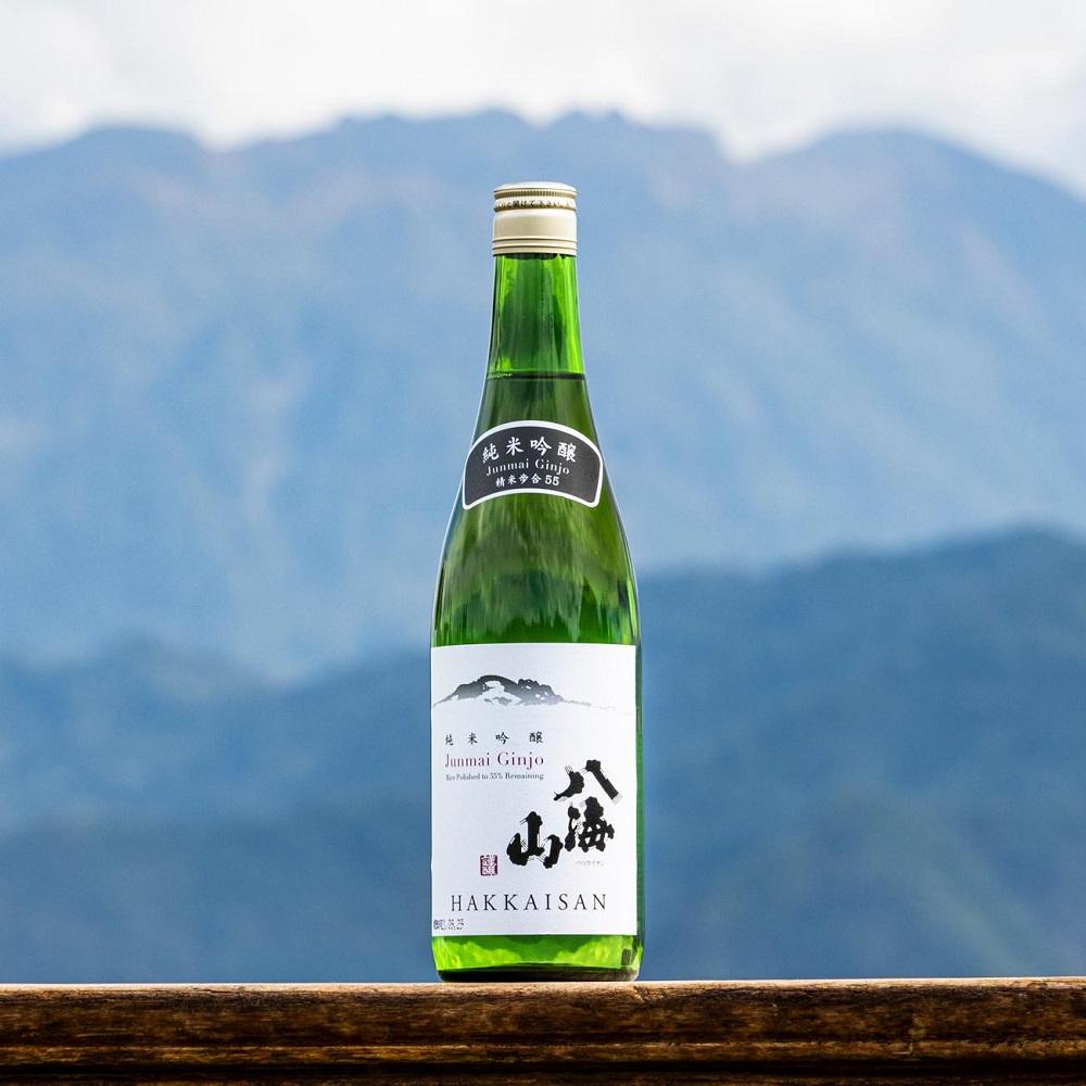 越後の名酒「八海山」 純米吟醸55％【四合瓶720ml】