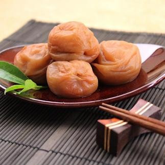 【贈答用】紀州南高梅 優梅 1000g 化粧箱入 【US7】