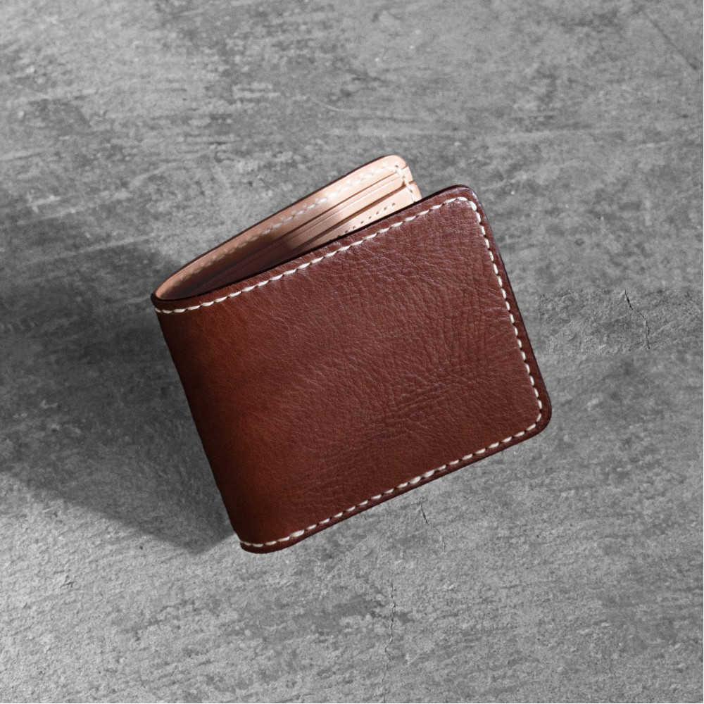 栃木レザー使用｜やわらか本革二つ折り財布｜Half wallet 02｜チョコ｜minca（全7色）