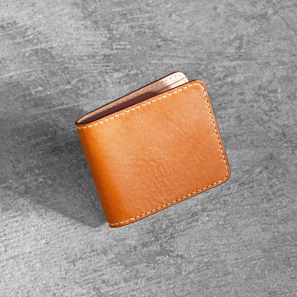 栃木レザー使用｜やわらか本革二つ折り財布｜Half&nbsp;wallet&nbsp;02C｜キャメル｜minca（全7色）