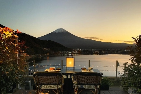 湖のホテル ふるさと納税宿泊ギフト券 15,000円分