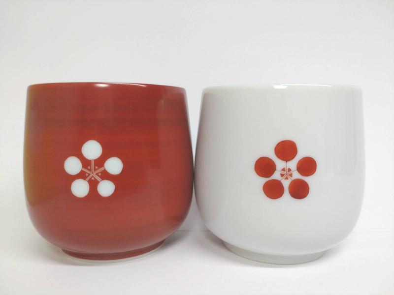 ダルマ）組湯呑 紅白ダルマ 九谷焼 石川 金沢 加賀百万石 加賀 百万石