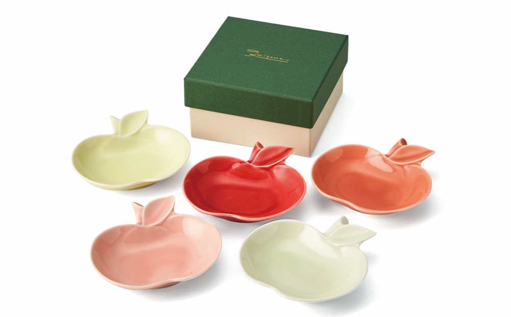 Miyama 瑞々しいリンゴの形のかわいい小皿 5色組 Jtbのふるさと納税サイト ふるぽ