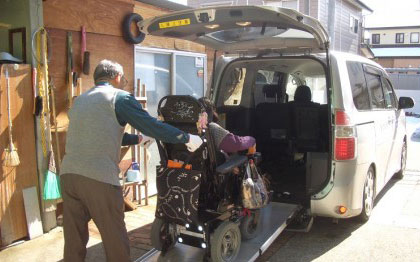 ふるさとの父母の暮らしを守る