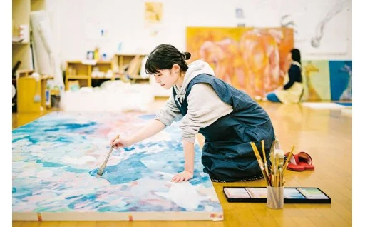 33.成安造形大学を応援しよう(芸術分野に優れ、よりよき社会のあり方について考え行動できる人材の育成)