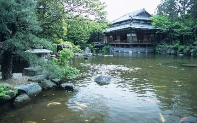 文化でひとをつなぎ、伝統を未来へつなぐ、結びの日本庭園