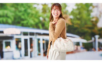 〈LeSportsac&nbsp;×&nbsp;familiar〉ショルダーバッグ　総柄