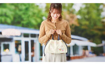 〈LeSportsac&nbsp;×&nbsp;familiar〉ショルダーバッグ　アイボリー