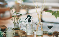 【アート・ラボ】ART&nbsp;LAB.&nbsp;COLLECTION&nbsp;リードディフューザー(ディープブルー)280ml+オードトワレ(ディープブルー)10ml｜京都&nbsp;フレグランスメーカー&nbsp;ディフューザー&nbsp;人気［&nbsp;ルームフレグランス&nbsp;リードディフューザー&nbsp;フレグランスオイル&nbsp;スティック&nbsp;トワレ&nbsp;セット&nbsp;人気&nbsp;おすすめ&nbsp;おしゃれ&nbsp;ギフト&nbsp;プレゼント&nbsp;お取り寄せ&nbsp;通販&nbsp;送料無料&nbsp;］