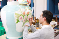 ノリタケ&nbsp;「オマージュコレクション」&nbsp;コーヒー碗皿&nbsp;”色絵金彩桜文”