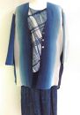 伝統織物のトップブランド夏塩沢に本藍染めを施した洋服オリジナルブランド『ナツシオンブルー』ぼかし染（ジャケット24）