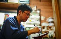 漆職人が作る【木製名刺ケース】森田嘉左ヱ門商店（ピンク×ライトブルー）