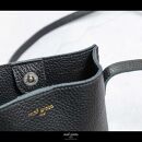 maf pinto (マフ ピント) ミニショルダー バッグ サコッシュ コンパクト ブラック ADRIA LINE レザー 本革 メンズ レディース ユニセックス 日本製