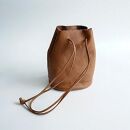 【レザー巾着】Drawstring bag　カラー：Red Brown