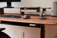 【幅140cm】【ウォールナット】【ミニシェルフ付】電動昇降デスク&nbsp;無垢材&nbsp;パソコンデスク&nbsp;WAAKstandingPro