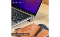 木製&nbsp;ノートパソコン&nbsp;スタンド&nbsp;日本製&nbsp;おしゃれ&nbsp;コンパクト&nbsp;持ち運び&nbsp;角度調整&nbsp;姿勢&nbsp;机&nbsp;デスクワーク&nbsp;MacBook&nbsp;Pro&nbsp;MacBook&nbsp;Air&nbsp;VAIO&nbsp;NEC&nbsp;LAVIE&nbsp;iPad&nbsp;冷却&nbsp;放熱&nbsp;小さい&nbsp;軽量&nbsp;軽い&nbsp;ノートpc&nbsp;かわいい&nbsp;ノートPCスタンド&nbsp;天然木&nbsp;ウォールナット&nbsp;kitoen（木と縁）
