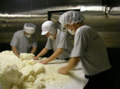 櫻正宗 神戸桜 大吟醸　720ml瓶×1本 ※クリアケース付