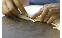 バイオリン職人が手掛けた“本物の“バイオリン時計【オモテ板使用】（壁掛けタイプ）