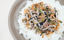 【ふるさと納税】ふりかけ 無添加 アミノ酸 不使用 生ふりかけ ( 梅ちりめん × 5袋 ) 食べ比べセット 梅 ちりめん 澤田食品