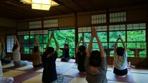 【KYOTOYOGA】 旧三井家下鴨別邸 『静謐な京都 別邸YOGA』体験