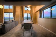 ホテルレジーナ河口湖　「コーナースイートルーム　ザ・フジ」1泊朝食付き 2名様宿泊券