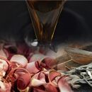 博多もつ鍋セット（九州醤油仕立て）国産牛もつ 600g　4～6人前 B093R【もつ鍋 もつ 牛もつ ホルモン 牛肉 小腸 鍋 もつ鍋 モツ鍋 国産 博多名物 醤油 モツ 鍋セット しょうゆ リピート 人気 おすすめ 筑前町 ふるさと納税  DV053】