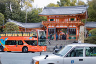 「乗り降り自由！京都の主要な観光地を巡る周遊パス」スカイホップバス（Sky Hop Bus）大人1日券