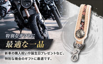 【デグナー】花山レザーキーホルダー[K-70K] 【カラー：京桜-タン】［ 京都 八王子 キーホルダー 革 人気 おすすめ 革 レザー ツーリング ライダー バイカー バイク ブランド メーカー ギア パーツ ］