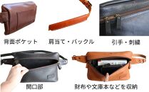 男性に人気の本革スリムボディバッグ【グレー】 博多革工房 Japlish | ジャプリッシュ