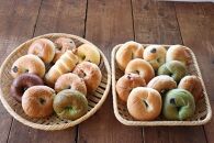 ＜２か月に１度のお届け！全3回&nbsp;定期便＞おんせんベーグル【10種類20個】～ゆふいんの汲みたて温泉水を使ったつるつるもちもちのベーグル～