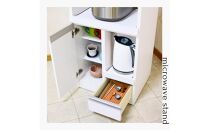 家事楽スライド式コンパクト収納！レンジも炊飯器もポットもOK！コンセント1500W！&nbsp;レンジ台&nbsp;収納&nbsp;台所&nbsp;食器棚&nbsp;炊飯器&nbsp;台所&nbsp;台所収納&nbsp;扉式&nbsp;スリム&nbsp;米びつ入れ&nbsp;キッチンボード&nbsp;キッチン&nbsp;インテリア&nbsp;収納家具&nbsp;キッチンカウンター&nbsp;キッチンラック収納&nbsp;simple&nbsp;シンプル&nbsp;日本製&nbsp;国産&nbsp;整理&nbsp;タンス&nbsp;レンジボード&nbsp;レンジラック&nbsp;棚&nbsp;幅48&nbsp;幅48cm&nbsp;48レンジ台&nbsp;扉式&nbsp;ルシード&nbsp;ホワイト