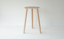 センダイフォルム×山ノ頂 シカガワスツール 鹿革 550 銀鼠【アウトドアグッズ 家具 工芸品 スツール 鹿革 人気 和装 インテリア ファニチャー クラフト 民芸品 仙台市 チェア デザイン 和風 伝統的 自然素材 エコフレンドリー リビング ダイニング】