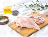 国産鶏　ムネ焼肉用　1800g