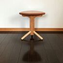 【ビグロスツール：三角形の座面に六角形の支柱の3本脚スツール】スツール&nbsp;3本脚&nbsp;三角形&nbsp;ルーローの三角形&nbsp;サイドテーブル&nbsp;花台&nbsp;プランタースタンド&nbsp;ディスプレイ&nbsp;チェリー&nbsp;nove