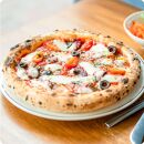 神戸の小さなピザ屋「ピザアキラッチの五彩グルメピザコレクション」ピザ５枚セット