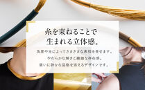 【寺島保太良商店】絲&nbsp;tabane&nbsp;チョーカー＜銀＞｜京都&nbsp;伝統工芸&nbsp;ブランド&nbsp;アクセサリー&nbsp;上品&nbsp;人気&nbsp;[&nbsp;金糸を贅沢に使用したチョーカー&nbsp;華やか&nbsp;高級&nbsp;おしゃれ&nbsp;おすすめ&nbsp;金&nbsp;銀&nbsp;宝飾品&nbsp;ギフト&nbsp;プレゼント&nbsp;贈答&nbsp;お取り寄せ&nbsp;通販&nbsp;送料無料&nbsp;ふるさと納税&nbsp;]