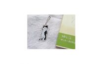 レシピ画集「やさしいごはん」+感動の絵本『このよでいちばんおいしいさかな』みゅうたキーホルダー1個