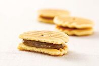 【高島屋選定品】【鼓月】姫千寿せんべい三段箱（シュガークリーム12枚入、有機抹茶12枚入、有機ほうじ茶12枚入）［ 京都 老舗 和菓子 千寿せんべい 有名店 和菓子 人気 おすすめ お菓子 スイーツ お取り寄せ 通販 ギフト プレゼント 贈答 ふるさと納税 ］