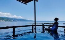 【平日月曜日～木曜日限定】伊勢海老のお造り付、源泉かけ流し温泉【熱海温泉 湯の宿 平鶴（ひらつる）ペア1泊2食付き】