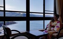 【平日月曜日～木曜日限定】特選鮑とプリプリ伊勢海老の二大味覚!源泉かけ流し温泉満喫旅行2名様分セット【熱海温泉 湯の宿 平鶴（ひらつる）】