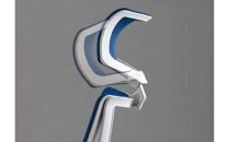 Mdh2_コクヨチェアー　デュオラ2(ソフトグレー・本体黒)／可動肘・ヘッドレスト／フローリング用（Vキャスター）　／在宅ワーク・テレワークにお勧めの椅子