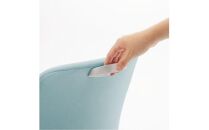 Mea3_コクヨチェアー　エルア(ソフトベージュ・本体黒)／肘つき／カーペット用（Wキャスター）　／在宅ワーク・テレワークにお勧めの椅子