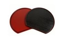 業務用セット&nbsp;半月盆&nbsp;約39cm&nbsp;尺三&nbsp;50枚組&nbsp;滑り止め加工&nbsp;紀州漆器&nbsp;開業&nbsp;ホテル&nbsp;旅館&nbsp;お盆&nbsp;トレー&nbsp;トレイ&nbsp;たくさん&nbsp;ランチョンマット［YS2］