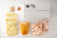 【定期便全4回】博多もつ鍋専門店　もつ鍋田しゅうのもつ鍋セット醤油味（4人前）と味噌味（4人前）を交互にお届けする味比べ定期便