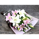 【母の日ギフト】カサブランカとピンク百合の花束＜お届け日：2026年5/4～5/10&nbsp;当店おまかせ&nbsp;＞【母の日&nbsp;ギフト&nbsp;カサブランカ&nbsp;ピンク&nbsp;百合&nbsp;花束&nbsp;花&nbsp;花傷み防止&nbsp;大阪府&nbsp;門真市&nbsp;】
