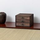 焼桐&nbsp;小引出し３段&nbsp;約幅23.5×奥行23×高さ17cm&nbsp;AKU1044772