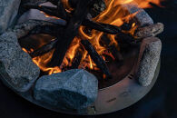 TAKIBISM&nbsp;x&nbsp;ISHINOMAKI&nbsp;庵治石7個セット(加工なし)&nbsp;焚火台&nbsp;STONE&nbsp;QUEST&nbsp;ネジ式脚用